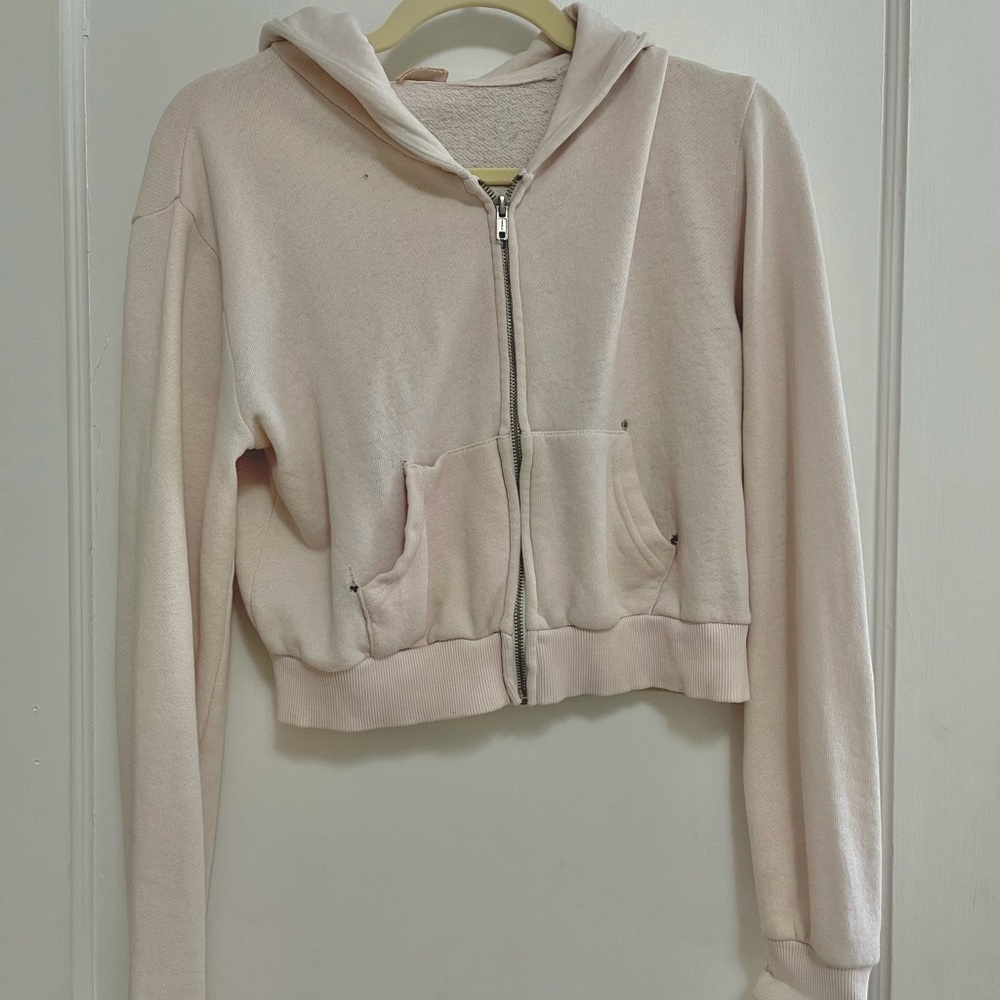 Brandy Melville light pink cropped hoodie